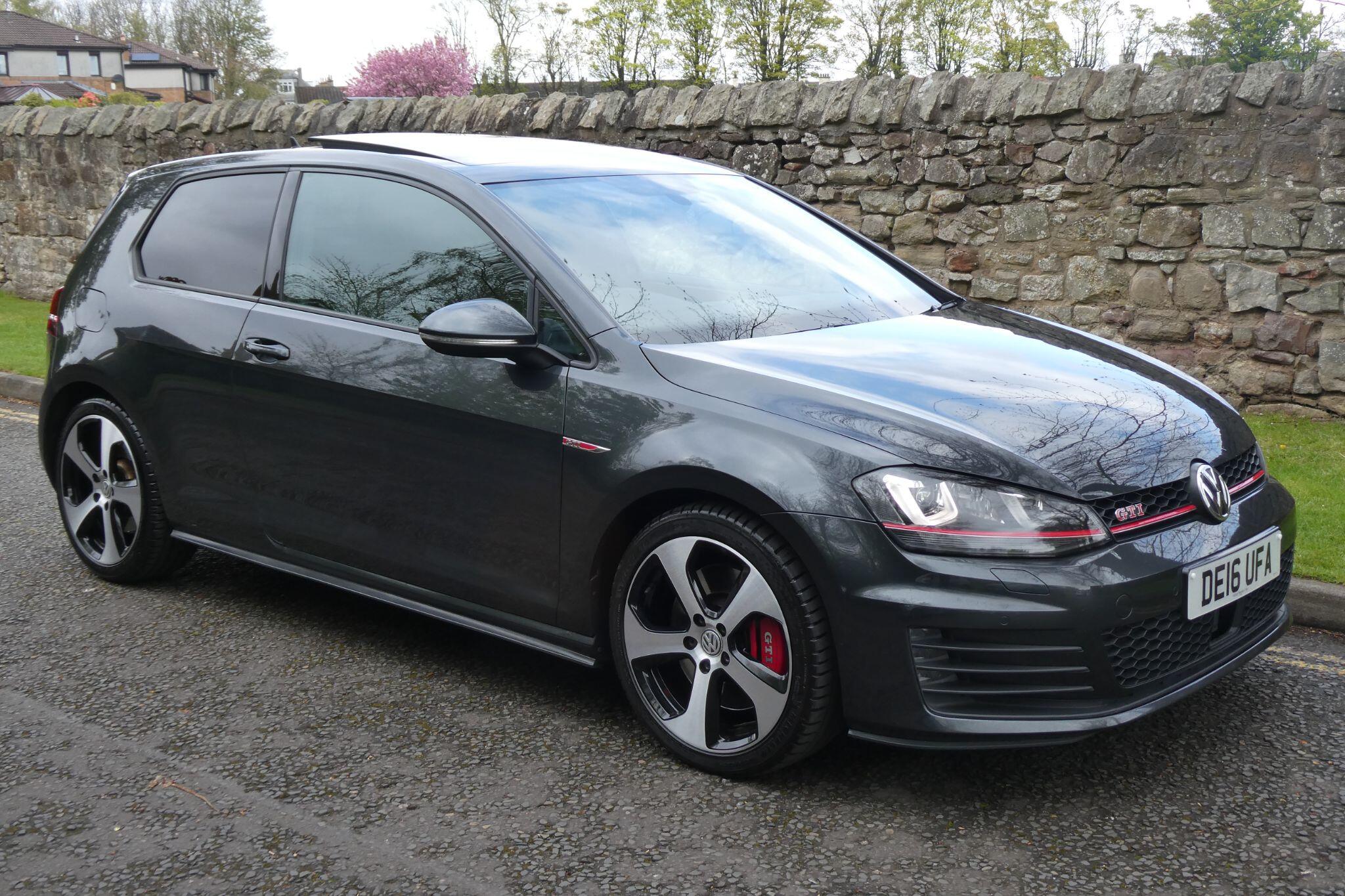 2016 Volkswagen Golf